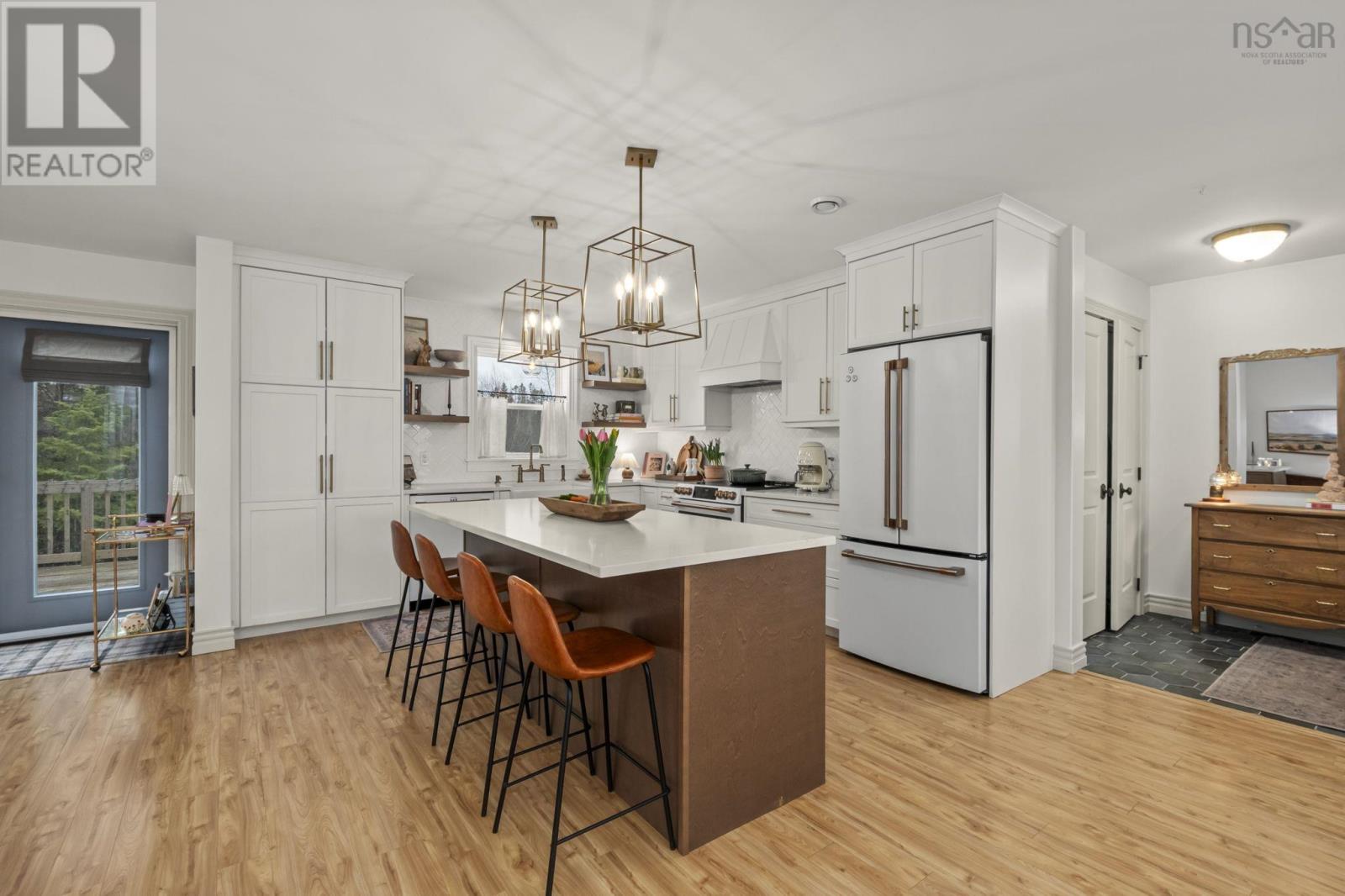 Property 9 of 42 of 15 Acorn Avenue