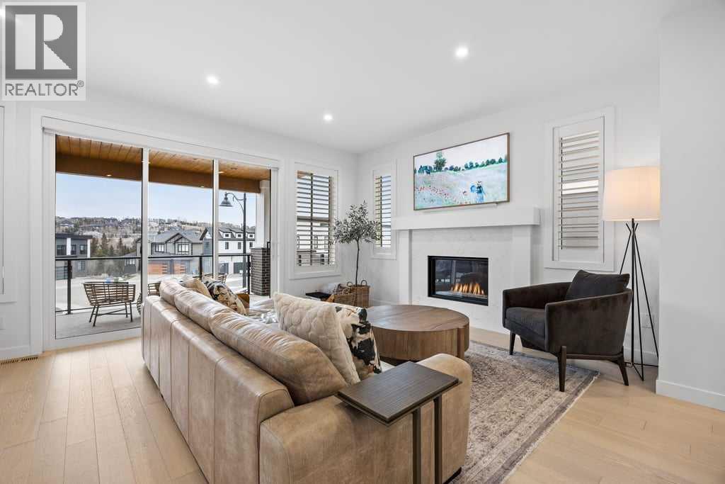 Single Family House for Sale in  Timberline Way SW Springbank Hill Calgary 