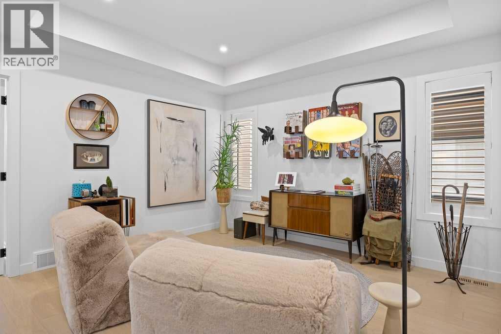 Single Family House for Sale in  Timberline Way SW Springbank Hill Calgary 