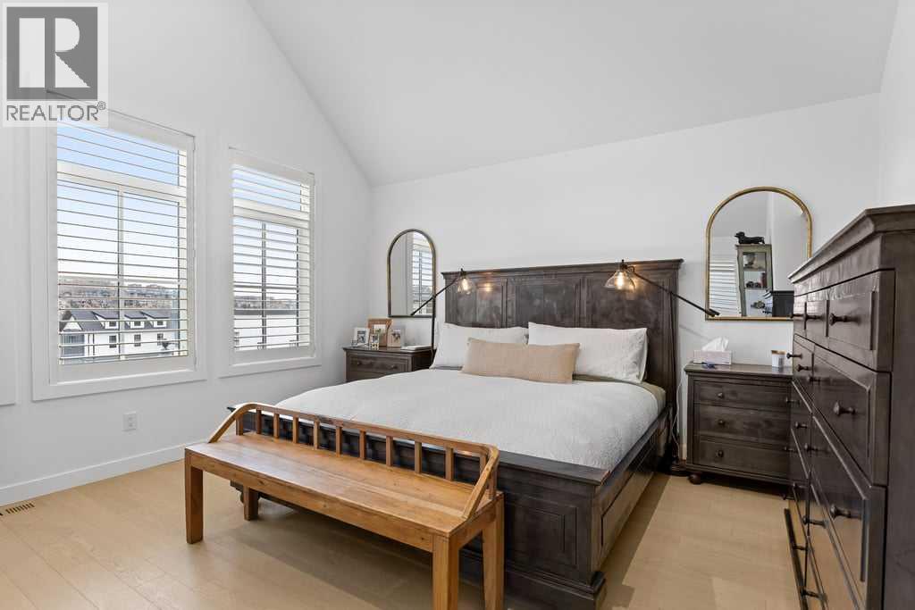 Single Family House for Sale in  Timberline Way SW Springbank Hill Calgary 