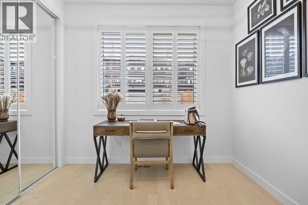 Single Family House for Sale in  Timberline Way SW Springbank Hill Calgary 