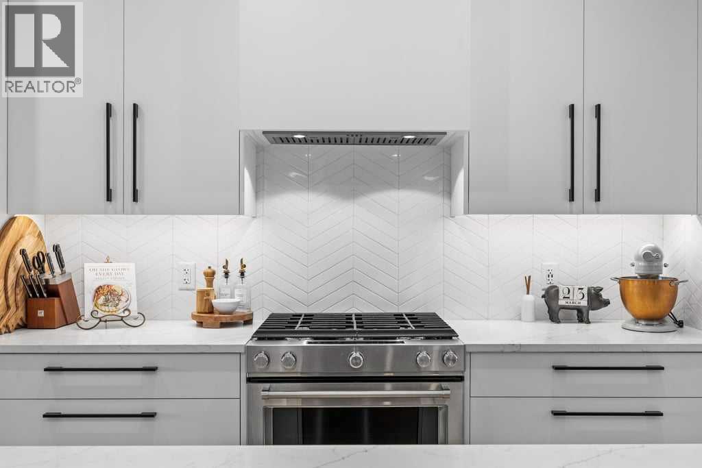 Single Family House for Sale in  Timberline Way SW Springbank Hill Calgary 