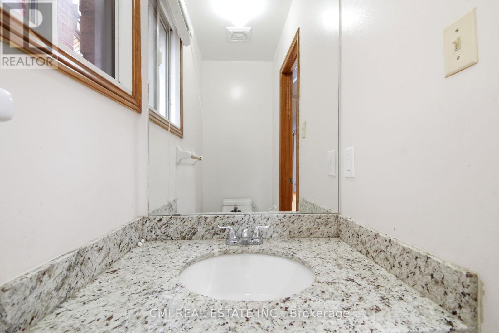 3 FOREST POINT DRIVE - 13