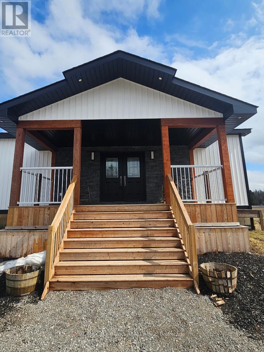 1062 NORTHLINE ROAD - 4