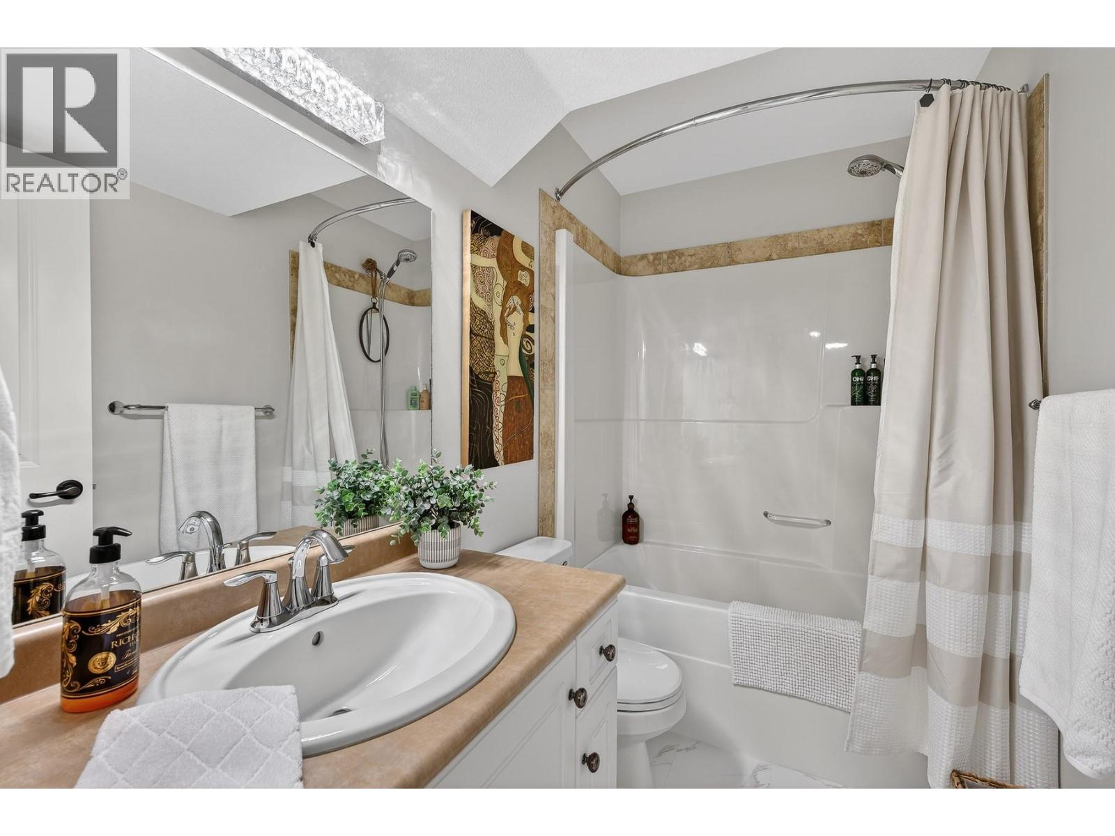  2175 Alvarado Trail, Westbank