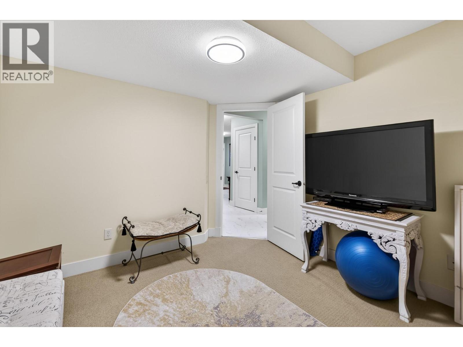  2175 Alvarado Trail, Westbank