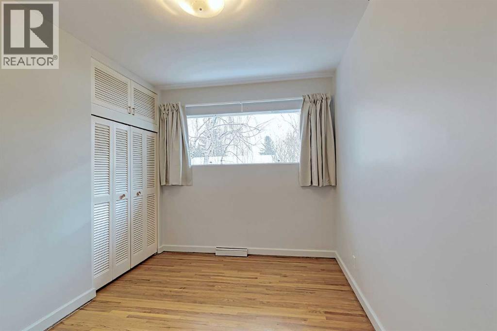 Single Family House 4 Level for Sale in  Wildwood Drive SW Wildwood Calgary 