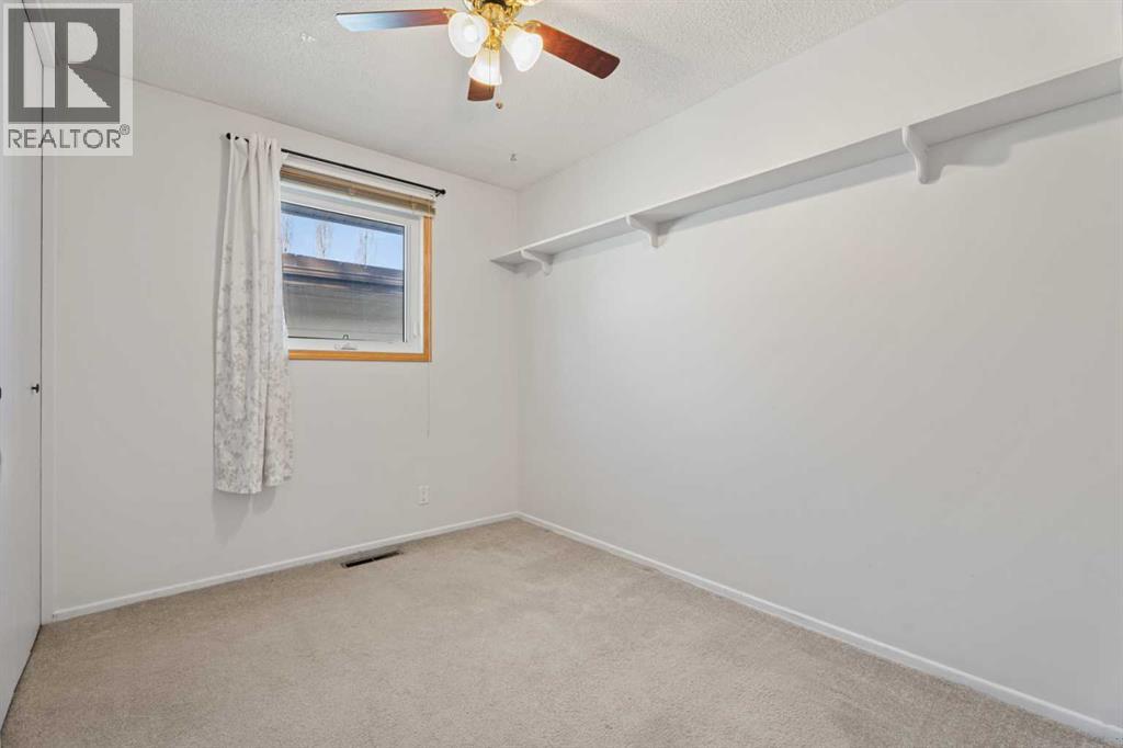 
          8 Van Horne Crescent Northeast
            <br/>
            <span>Calgary</span>
            , 
            <span>AB</span>
             <span>T2E6G9</span>
         - Photo 17