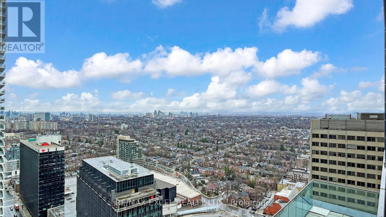 #2701 8 EGLINTON AVENUE E - 25