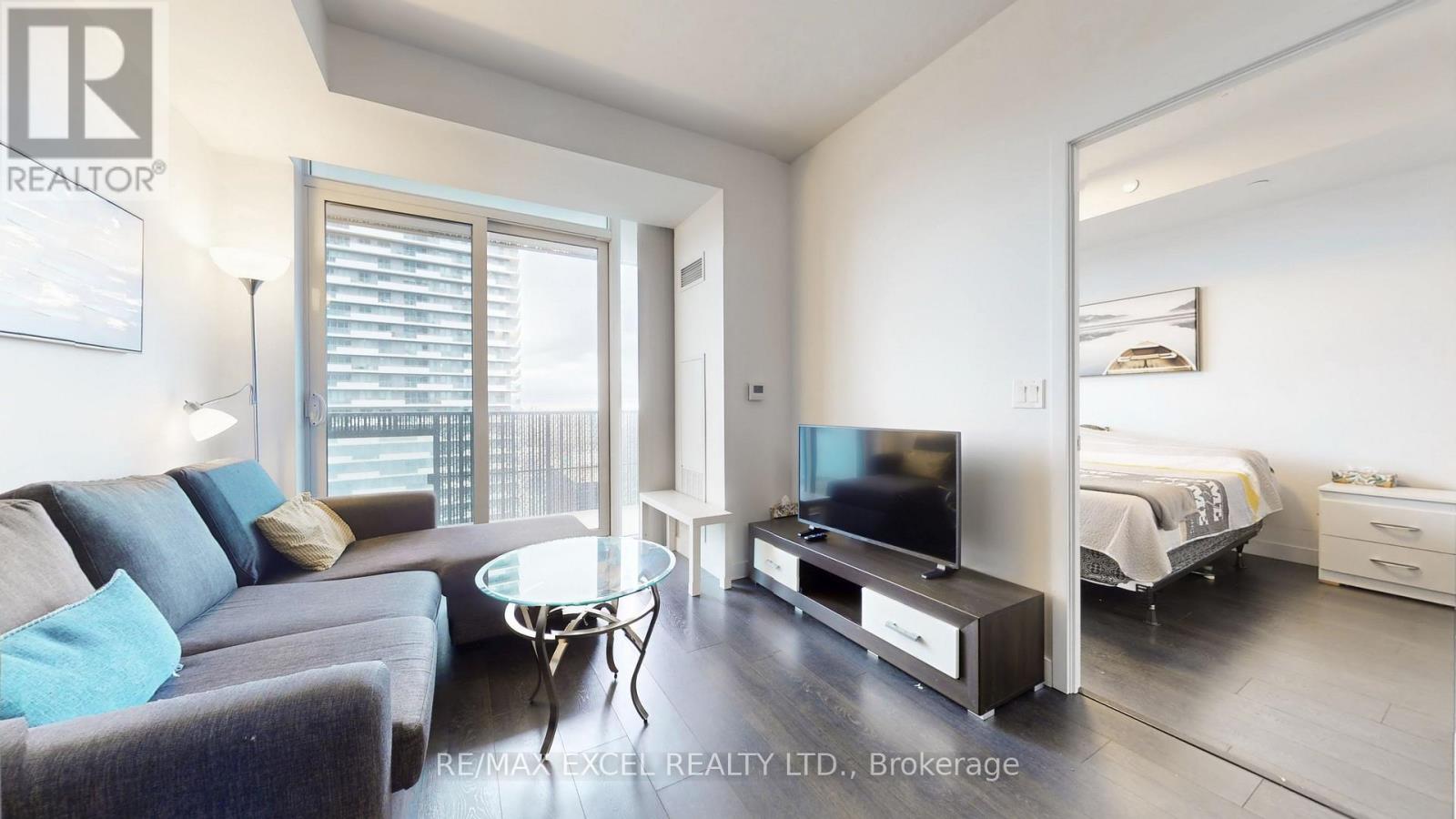 #2701 8 EGLINTON AVENUE E - 8