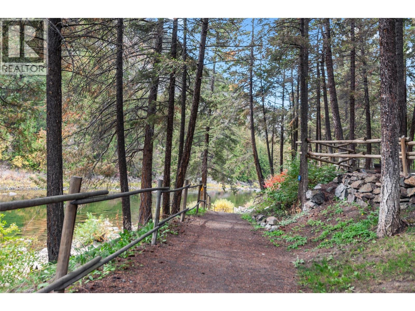 6165 HIGHWAY 3, Hedley