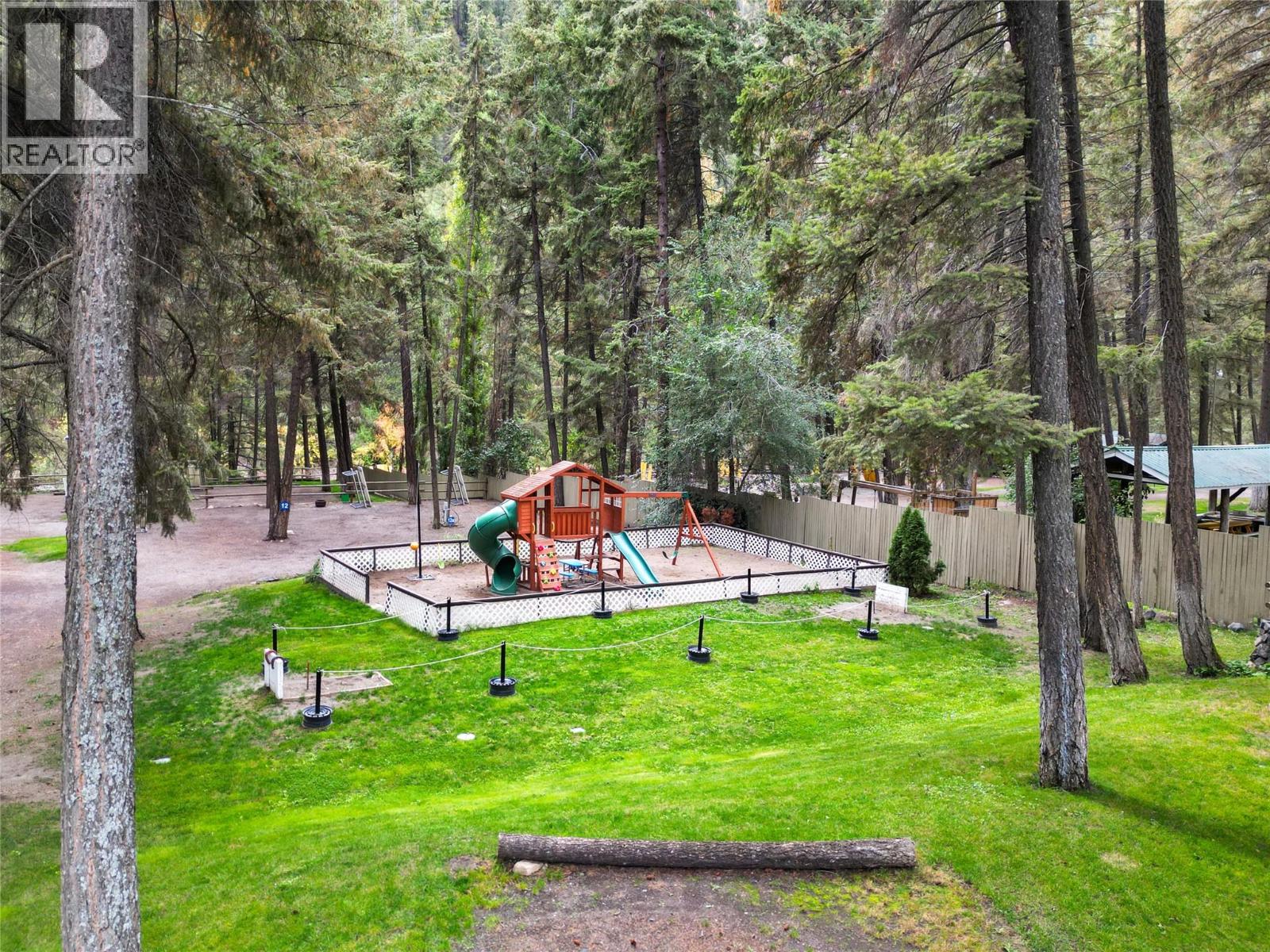 6165 HIGHWAY 3, Hedley