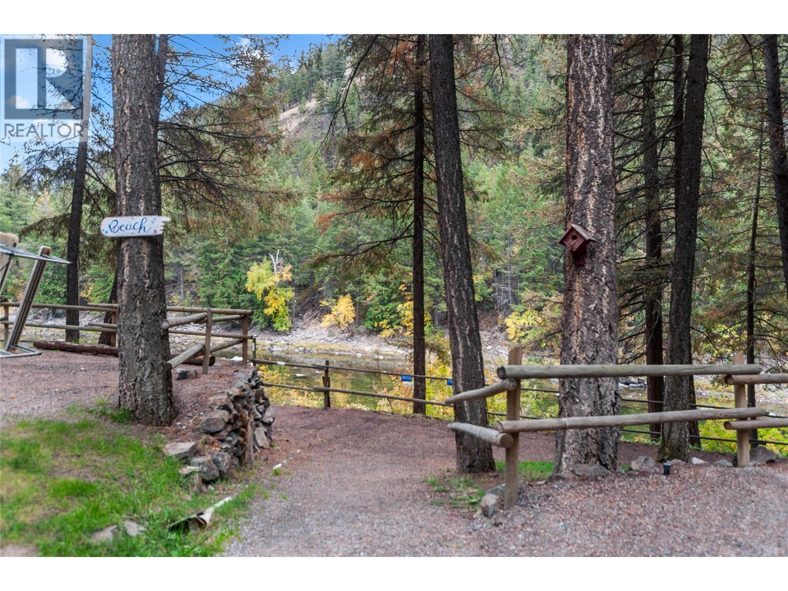 6165 HIGHWAY 3, Hedley