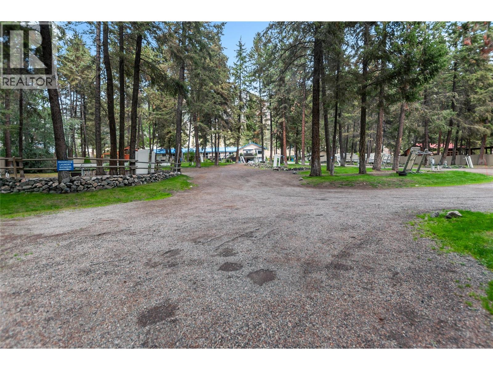 6165 HIGHWAY 3, Hedley