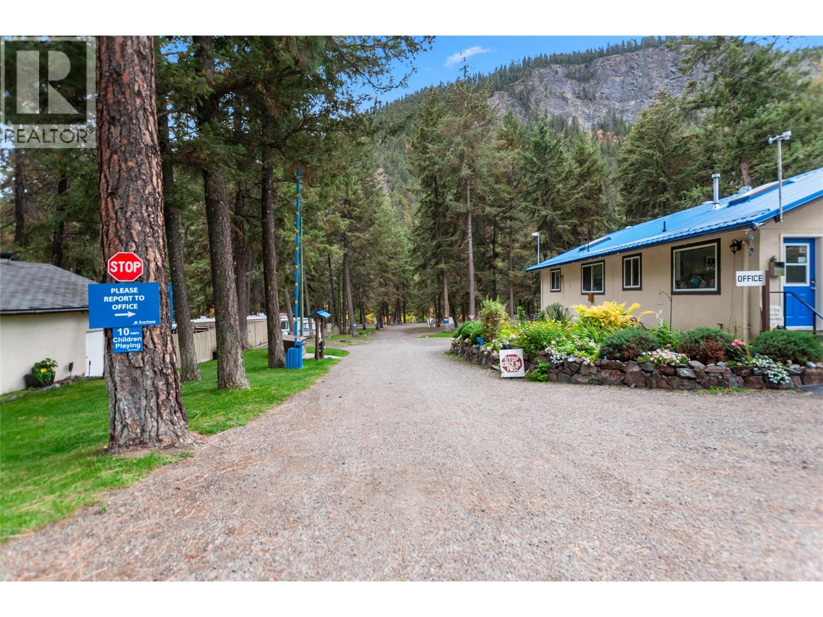 6165 HIGHWAY 3 - 4