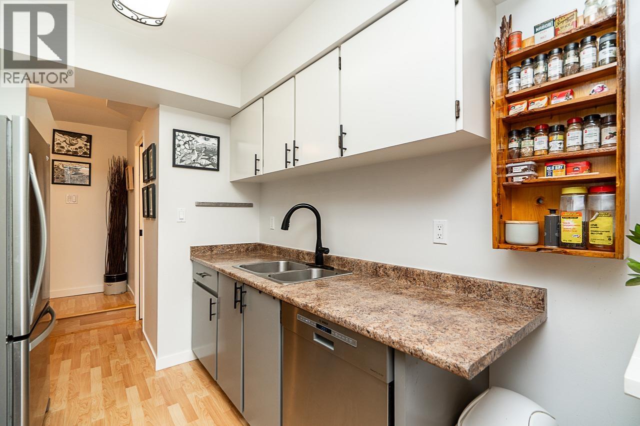 3416 NAIRN AVENUE, Vancouver