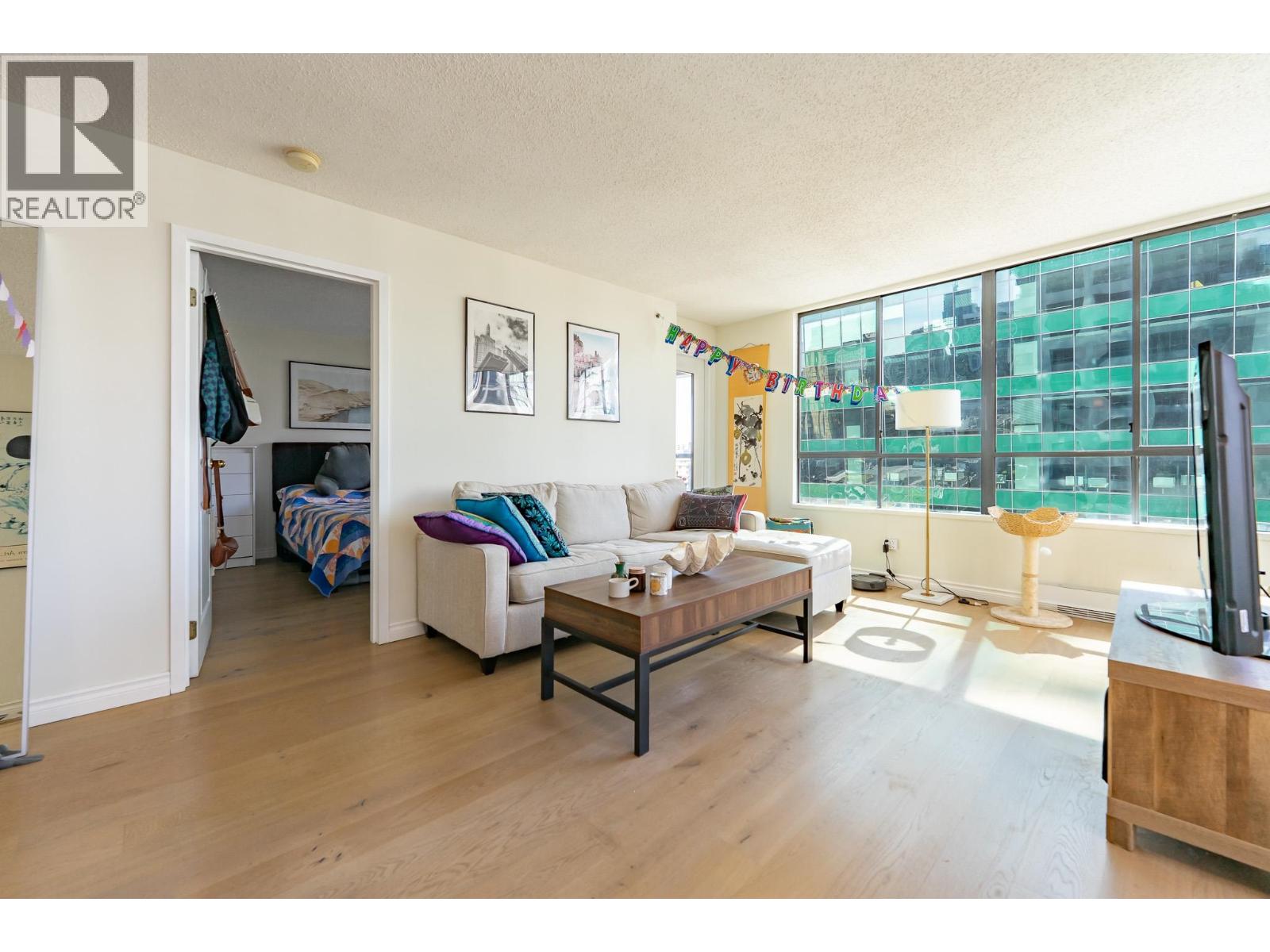 1406 1060 ALBERNI STREET, Vancouver