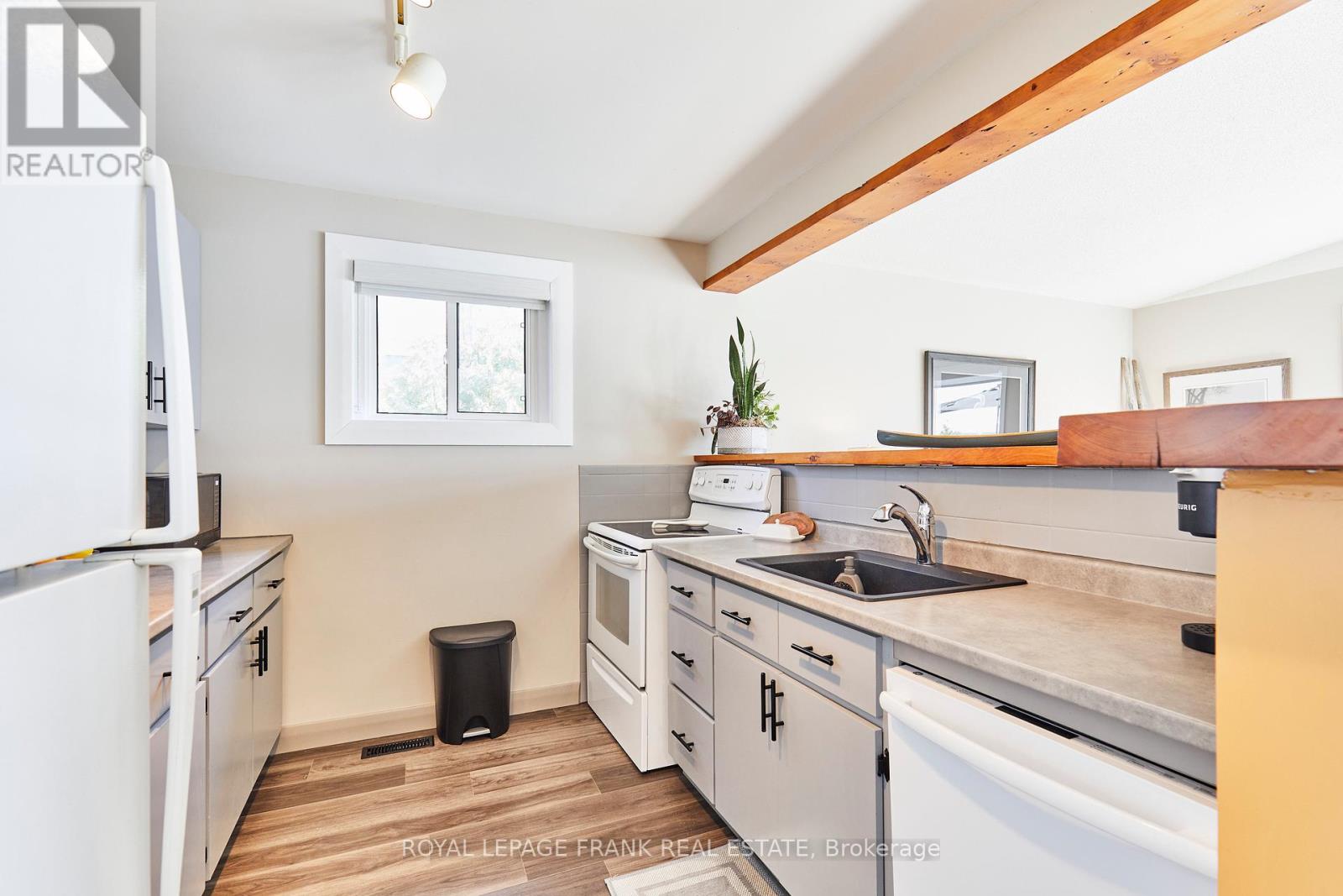 26 WAKEFORD ROAD - 19