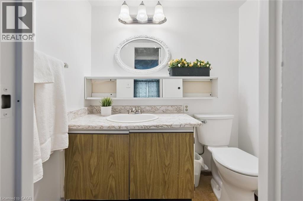 #310 225 HARVARD Place - 22
