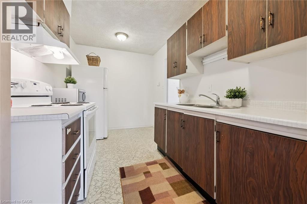 #310 225 HARVARD Place - 16