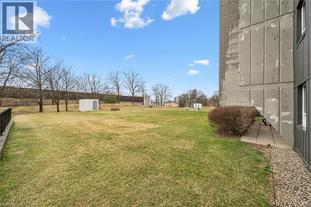 #310 225 HARVARD Place - 36
