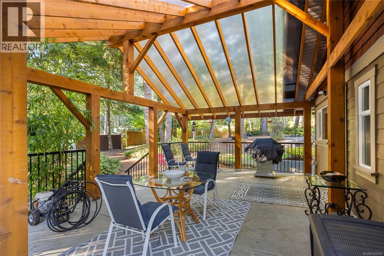 3061 RENFREW RD - 42