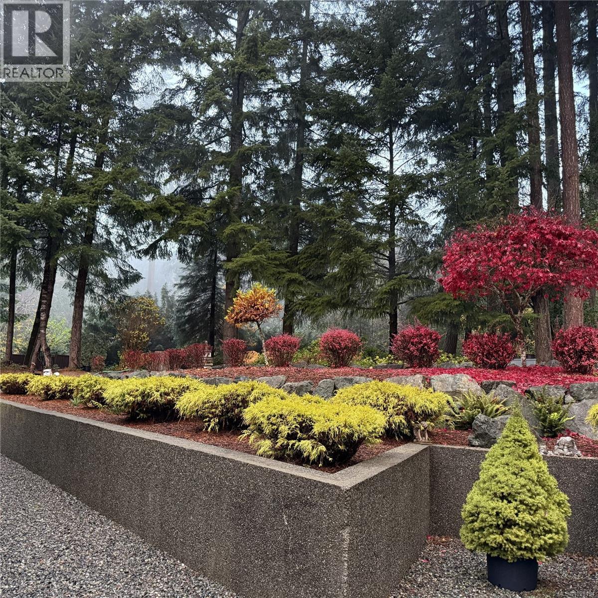 3061 RENFREW RD - 44