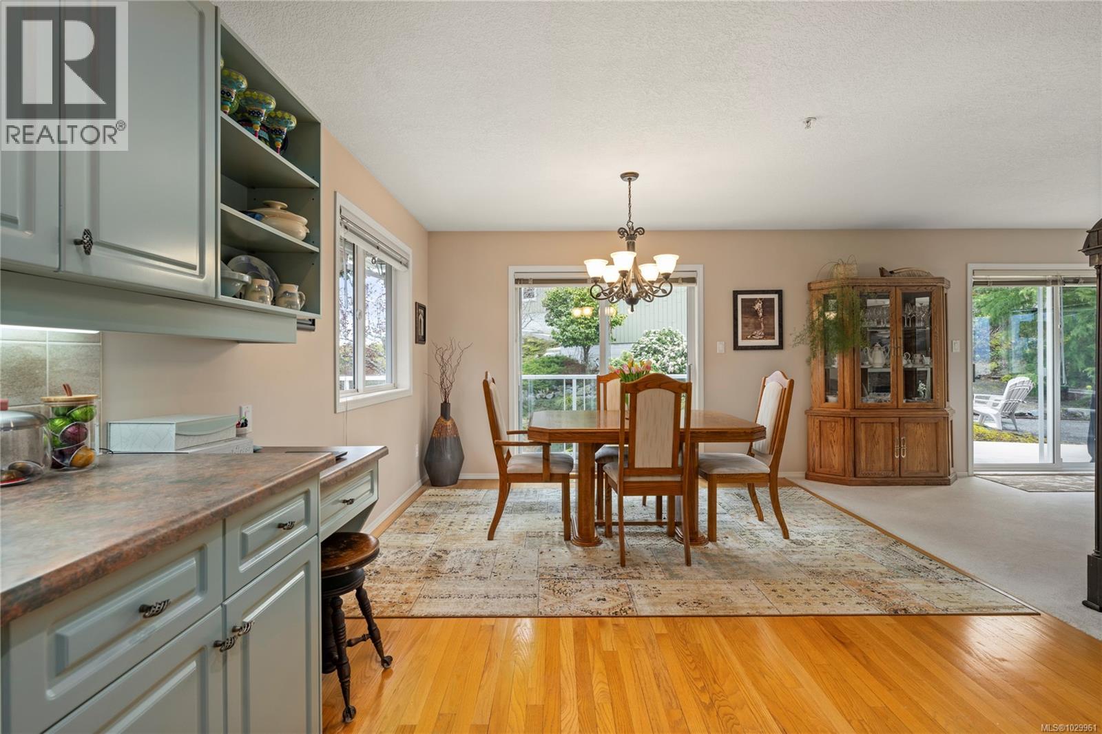 3255 Folkestone Dr, Nanaimo