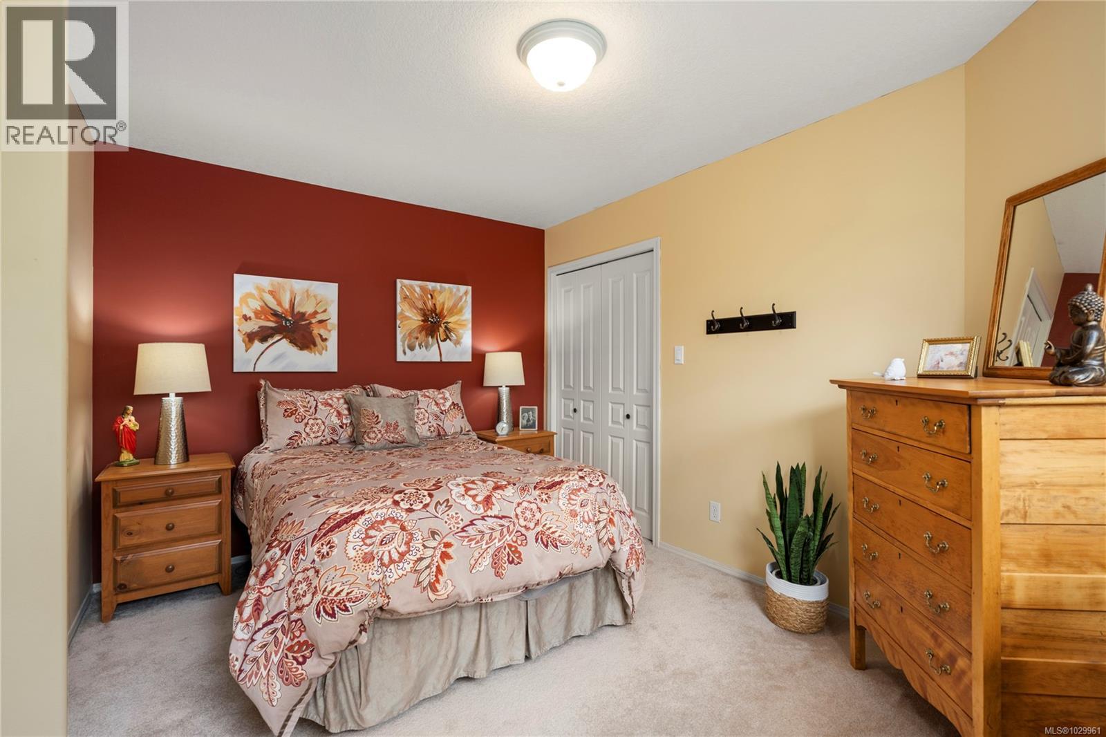 3255 Folkestone Dr, Nanaimo