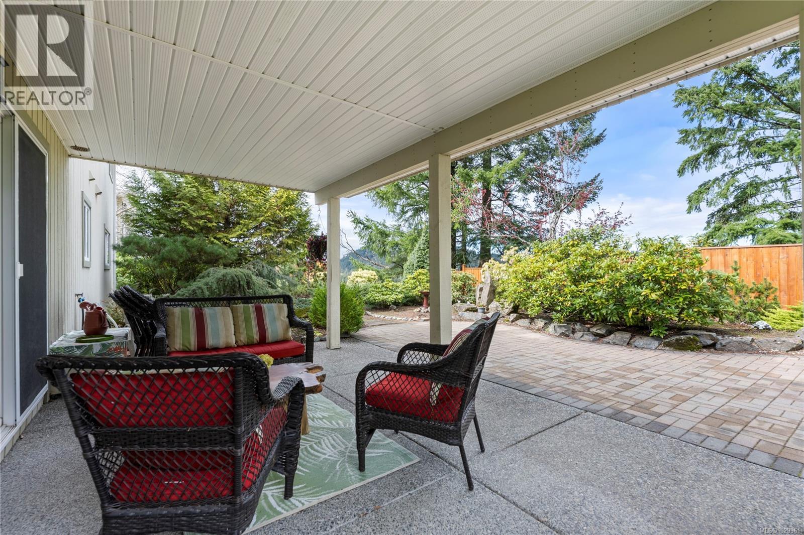 3255 Folkestone Dr, Nanaimo
