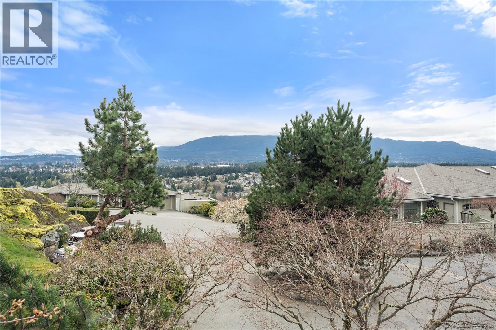 3255 Folkestone Dr, Nanaimo