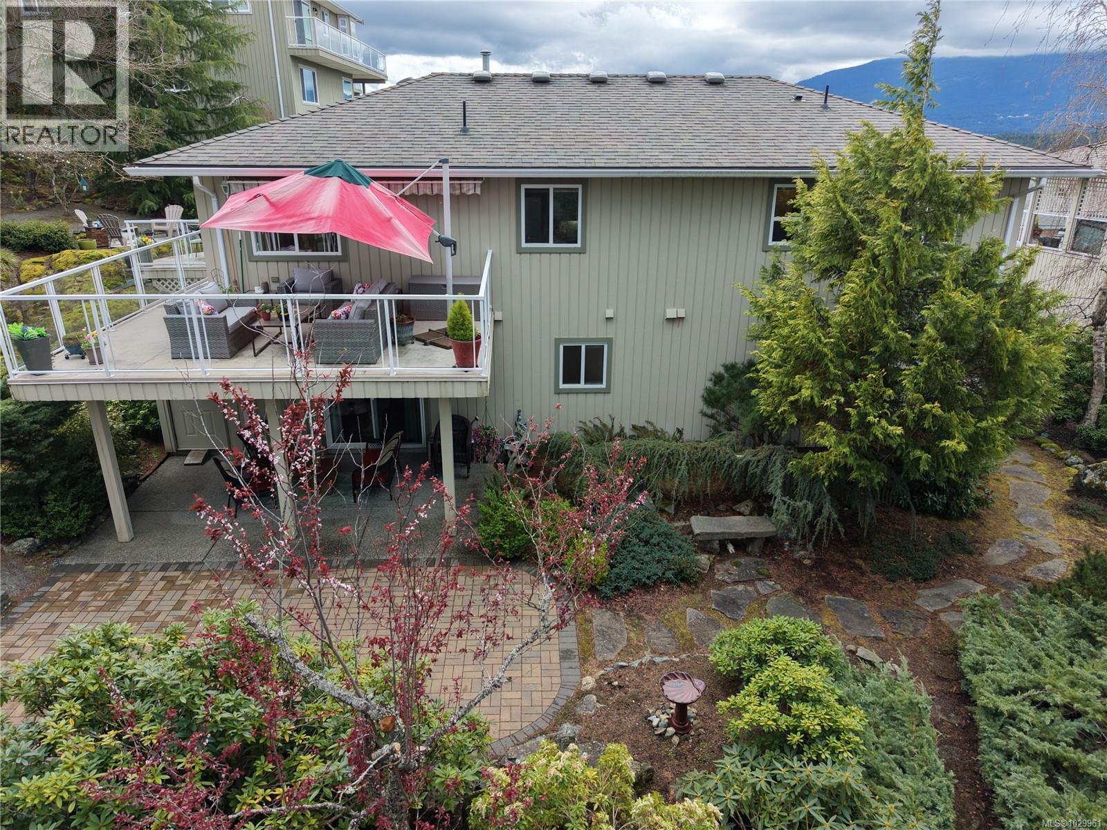 3255 Folkestone Dr, Nanaimo