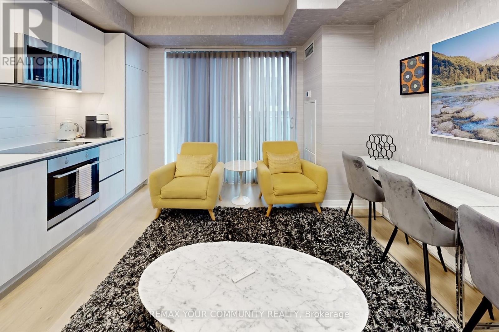 #4727 28 WIDMER STREET - 16