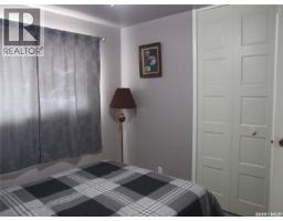 Storage - 524 1st Street W, Leader, SK S0N1H0 Photo 12