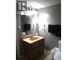 524 1st Street W, Leader, SK S0N1H0 Photo 24