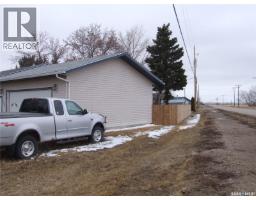 524 1st Street W, Leader, SK S0N1H0 Photo 32