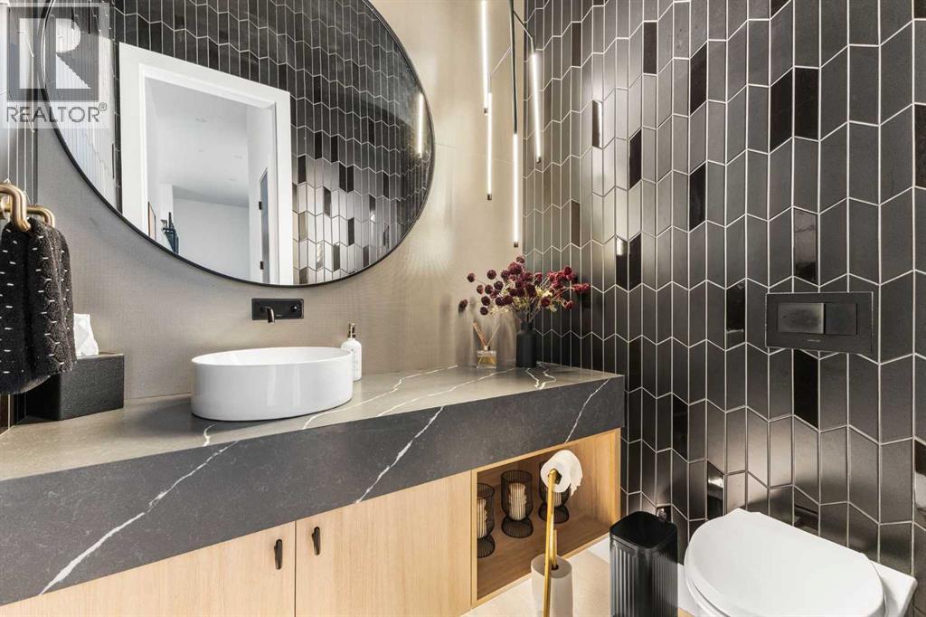 Single Family House for Sale in  Elveden Place SW Springbank Hill Calgary 