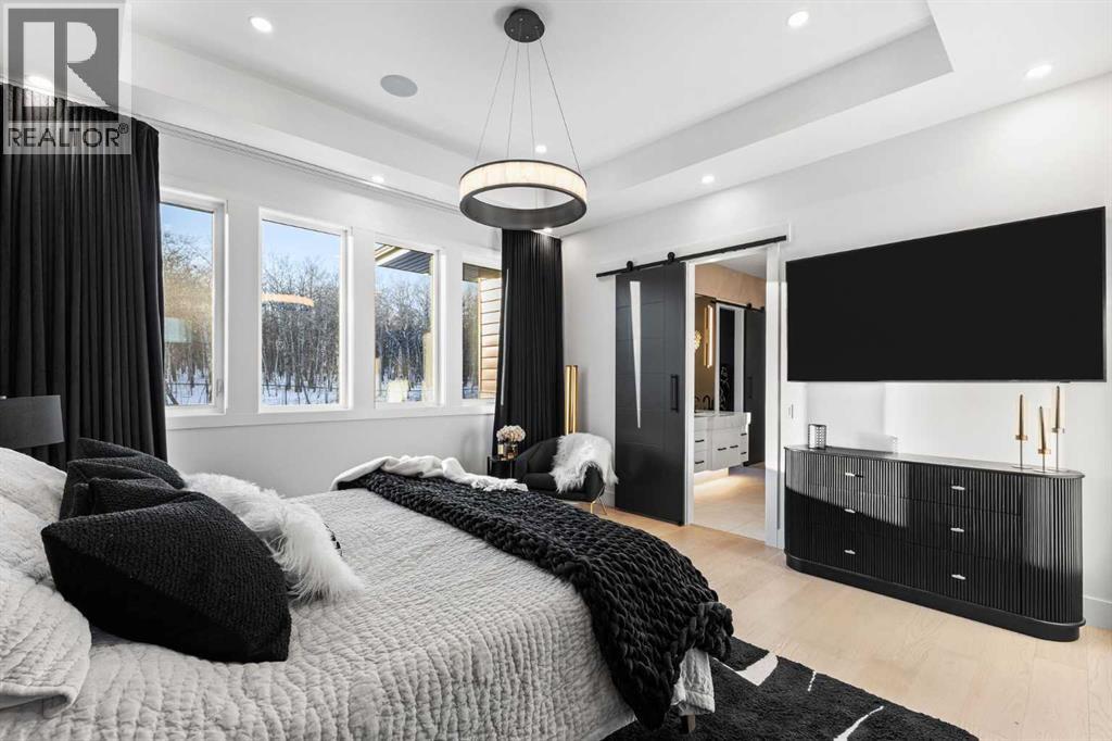 Single Family House for Sale in  Elveden Place SW Springbank Hill Calgary 