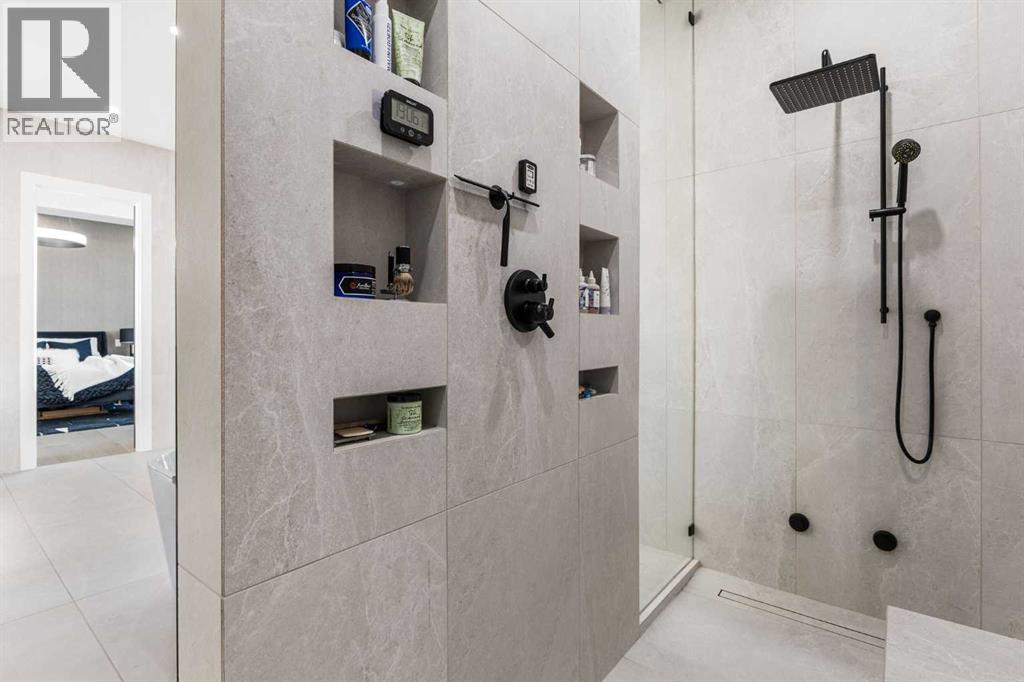 Single Family House for Sale in  Elveden Place SW Springbank Hill Calgary 