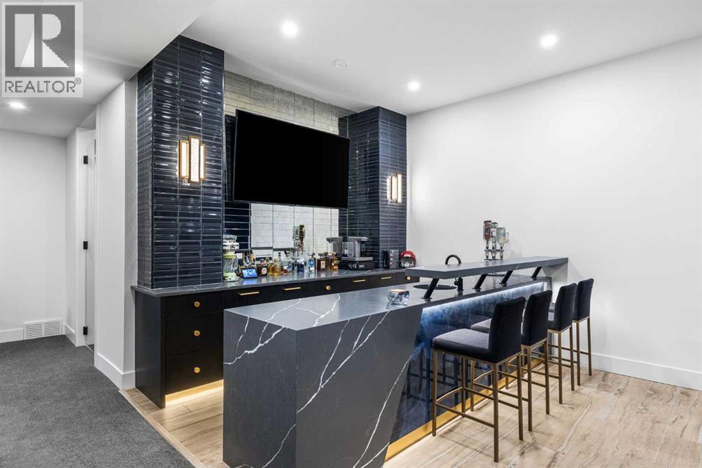 Single Family House for Sale in  Elveden Place SW Springbank Hill Calgary 