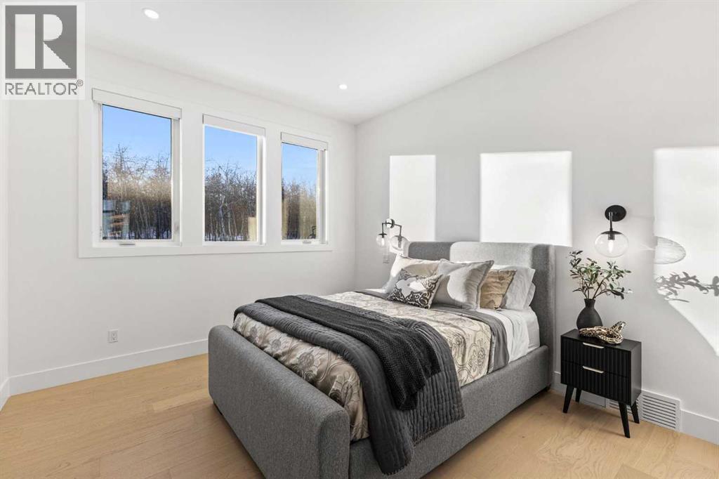 Single Family House for Sale in  Elveden Place SW Springbank Hill Calgary 