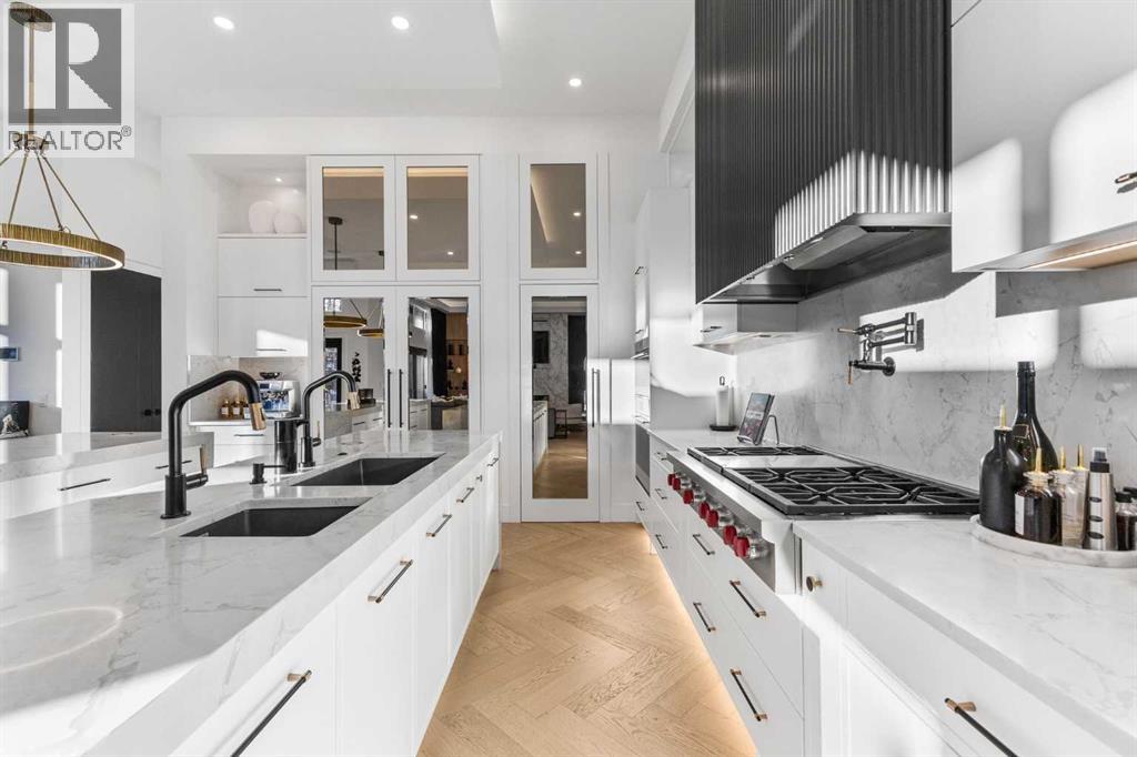 Single Family House for Sale in  Elveden Place SW Springbank Hill Calgary 