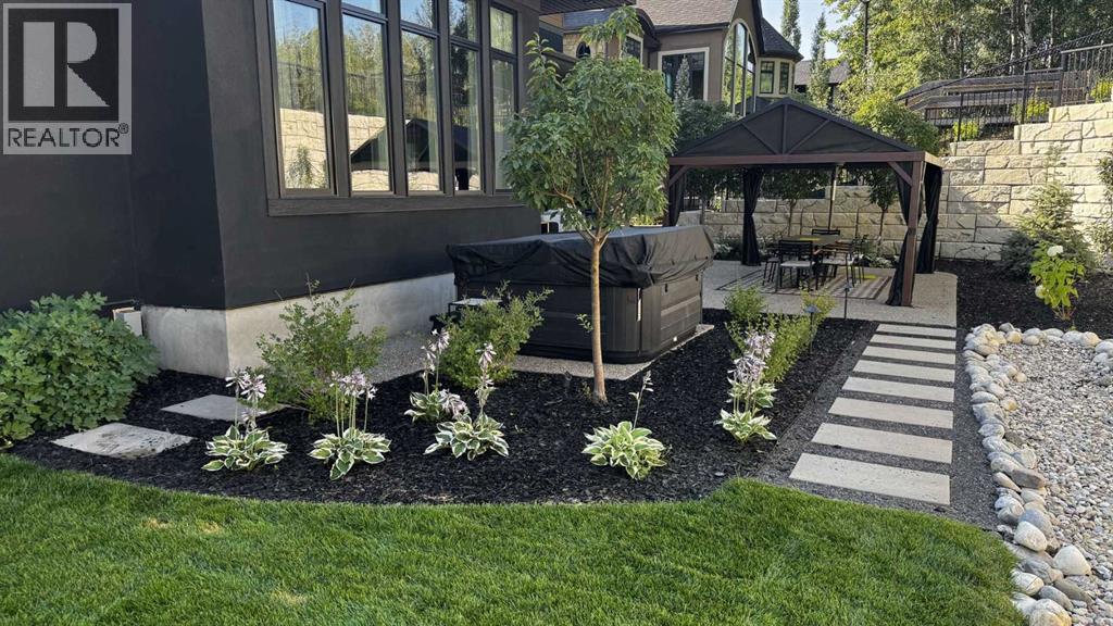 Single Family House for Sale in  Elveden Place SW Springbank Hill Calgary 