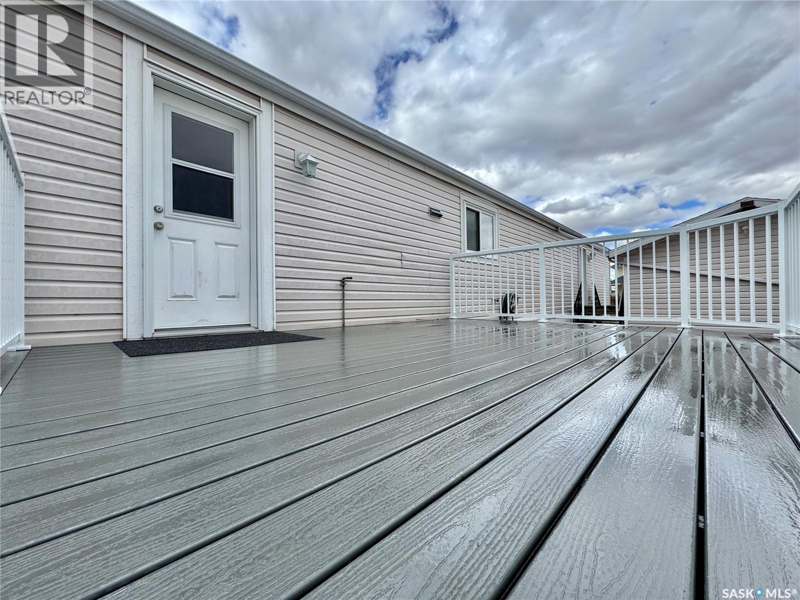 317 Riedel AVENUE E - 33