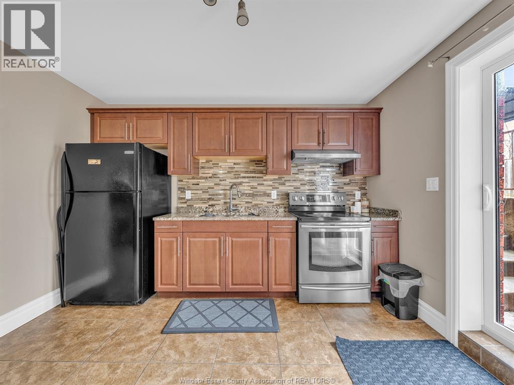 4795 PERIWINKLE CRESCENT - 33