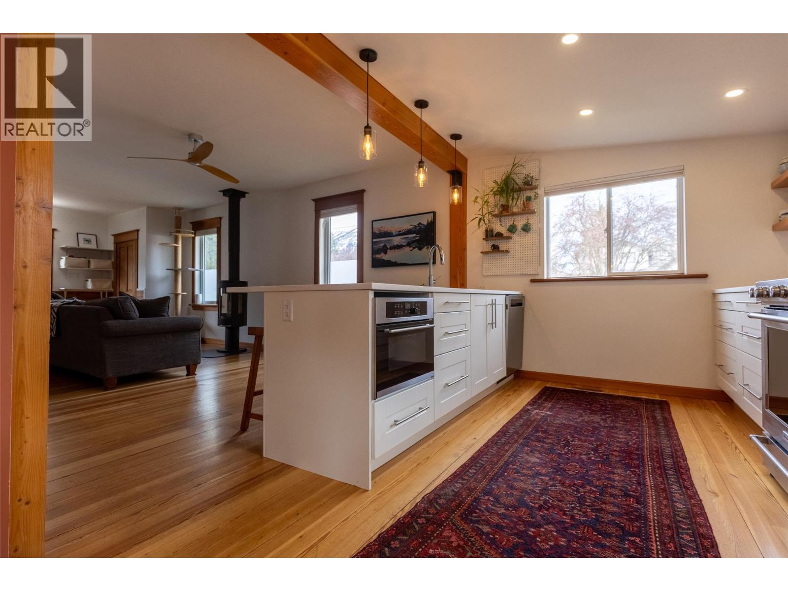 392 6th Avenue, Fernie