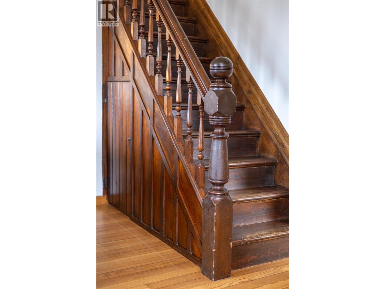 392 6th Avenue, Fernie