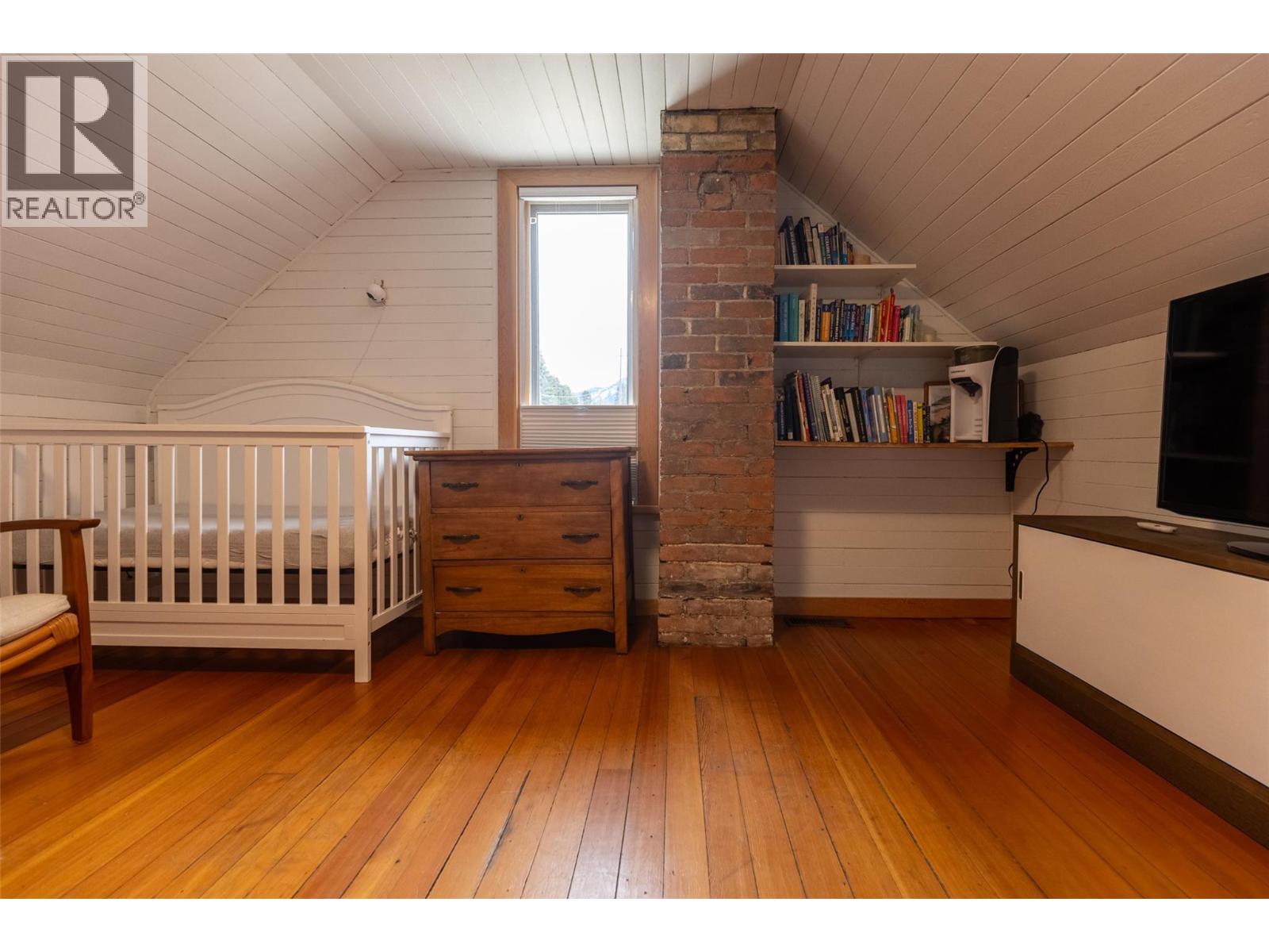 392 6th Avenue, Fernie