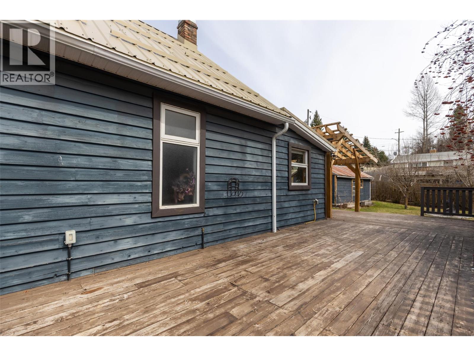 392 6th Avenue, Fernie