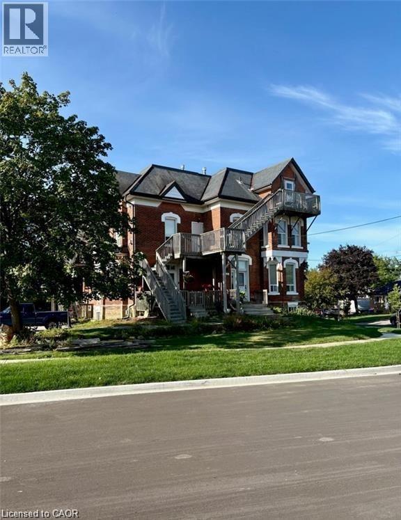 75 MCINTYRE Crescent Unit# 9